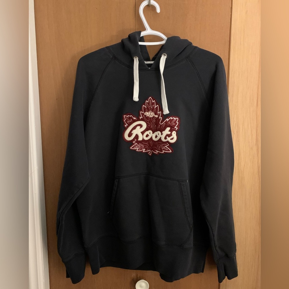 Roots Men’s Hoodie - Medium